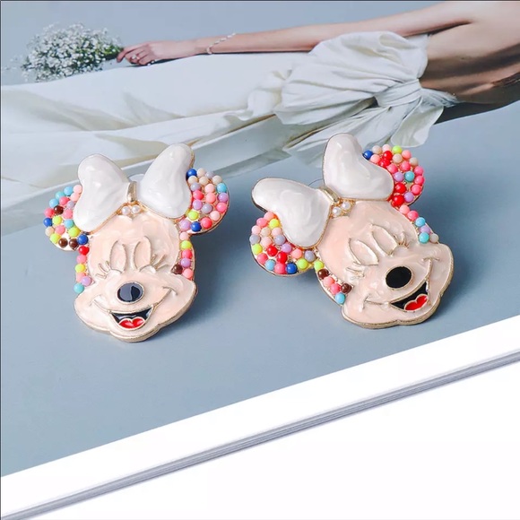 NEW COLORFUL MINNIE MOUSE FACE STUD EARRINGS - Picture 2 of 7